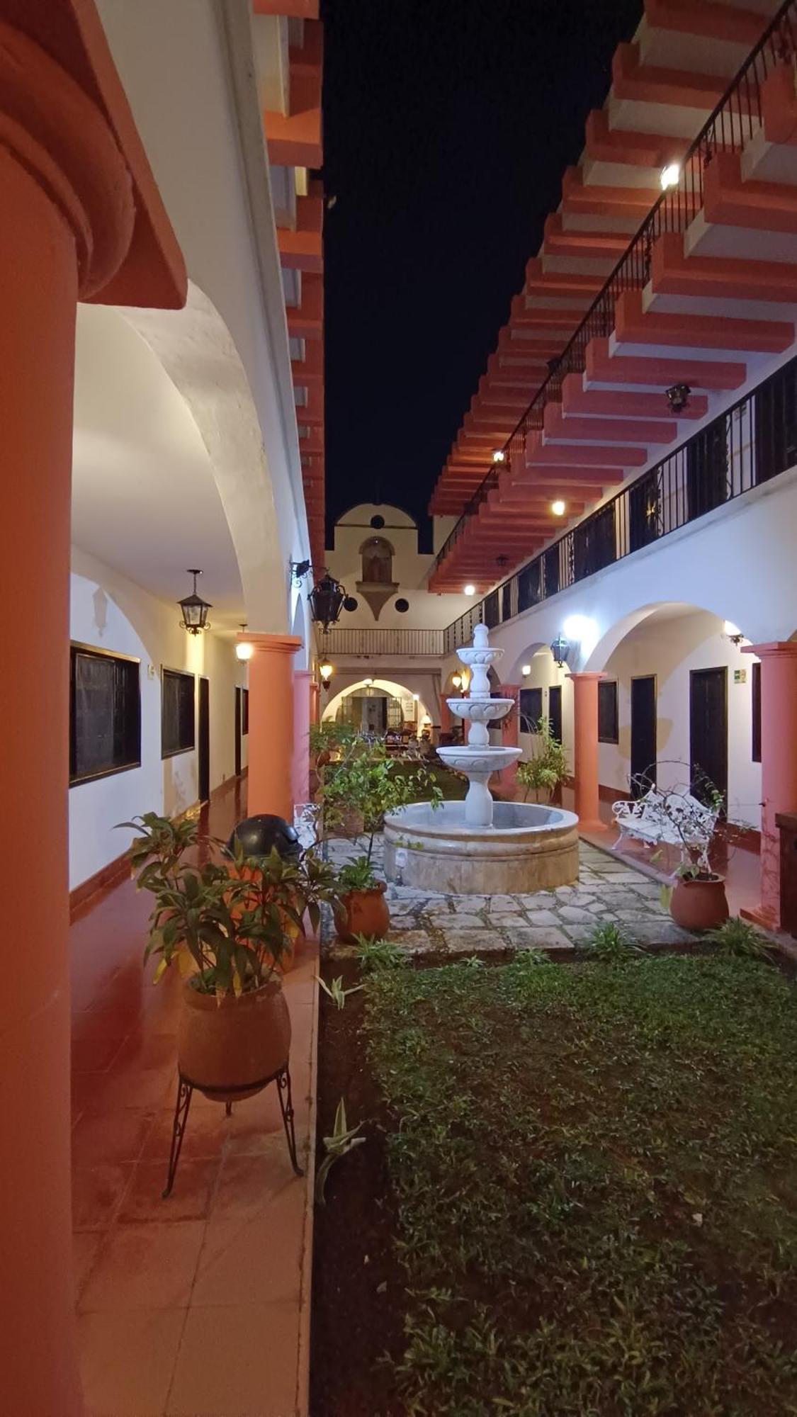 Hotel Zaci Valladolid  Exterior foto
